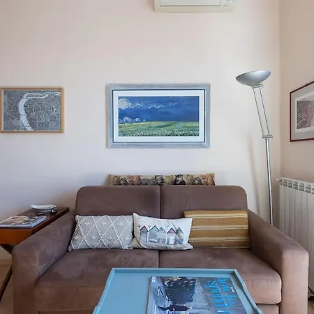 Apartment Bright Panorama